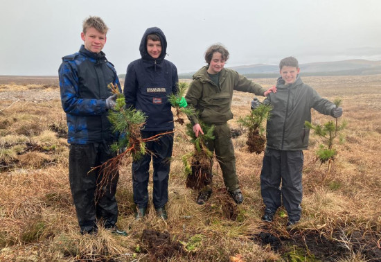 Successful trial project opens young eyes to peatland careers